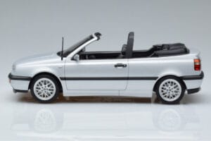 Volkswagen Golf Mk3 Cabriolet Zilver Norev 1:18 188468 Metaal — afbeelding 3 van 6