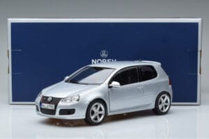 Volkswagen Golf GTI Mk5 Pirelli Edition Zilver Norev 1:18 188425 Metaal — afbeelding 7 van 7