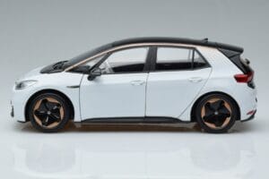 Volkswagen ID.3 Wit FAW 1:18 ZVN000001WEI Metaal — afbeelding 4 van 7