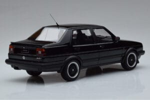 Volkswagen Jetta Mk2 Zwart Otto 1:18 OT1021 Hars — afbeelding 2 van 6
