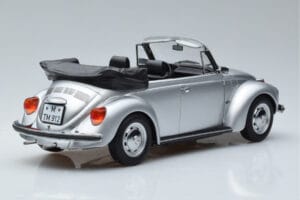 Volkswagen Kever 1303 Cabriolet Zilver Norev 1:18 188530 Metaal — afbeelding 2 van 6