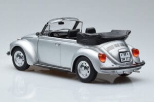 Volkswagen Kever 1303 Cabriolet Zilver Norev 1:18 188530 Metaal — afbeelding 5 van 6