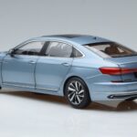 Volkswagen Passat B8 Blauw FAW 1:18 ZVF000003A Metaal - image 6 of 7