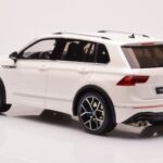 Volkswagen Tiguan R Wit Otto 1:18 - image 5 of 6