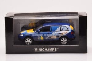 Volkswagen Touareg 7L Shell Helix Fresh Up Force Minichamps 1:43 VOLKSWAGEN-264066 Metaal — afbeelding 4 van 4