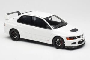 Mitsubishi Lancer Evo VIII MR FQ-400 Wit Otto 1:18 OT777 Hars — afbeelding 4 van 6