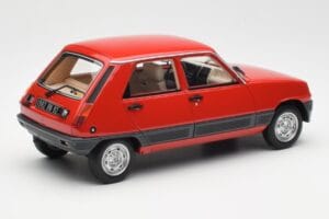Renault 5 GTL Rood Otto 1:18 OT1147 Hars — afbeelding 2 van 6