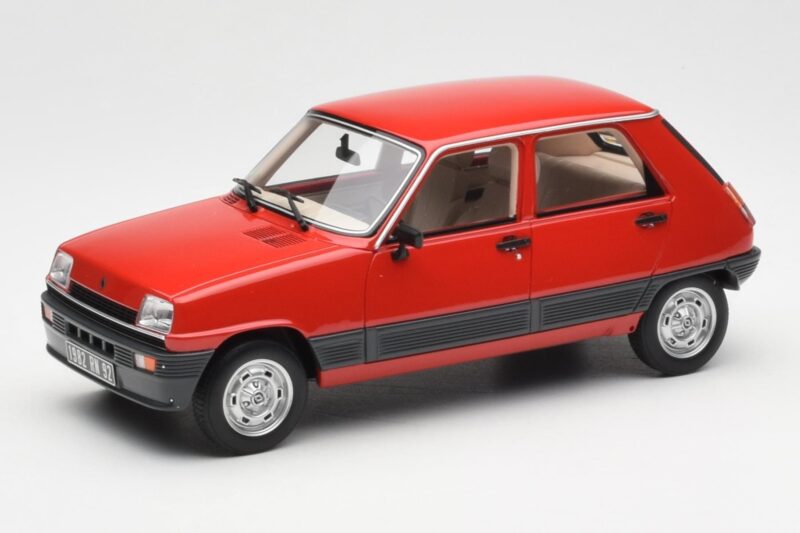 Renault 5 GTL Rood Otto 1:18 OT1147 Hars
