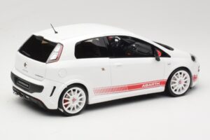 Abarth Punto 199 Esseesse Wit Otto 1:18 OT460 Hars — afbeelding 2 van 6