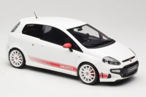 Abarth Punto 199 Esseesse Wit Otto 1:18 OT460 Hars — afbeelding 4 van 6