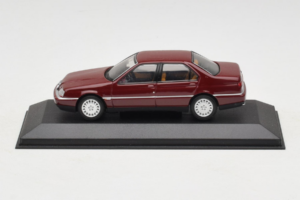 Alfa Romeo 164 3.0 Super V6 Donkerrood Minichamps 1:43 436120700 Metaal