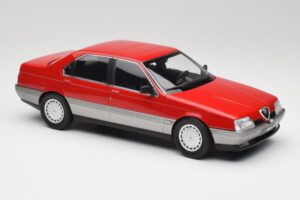 Alfa Romeo 164 Rood Norev 1:18 187866 Metaal — afbeelding 4 van 6