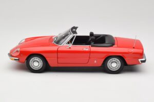 Alfa Romeo 2000 Spider Rood Minichamps 1:18 180120930 Metaal — afbeelding 4 van 8