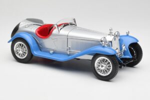 Alfa Romeo 2300 Spider Zilverblauw Bburago 1:18 3008 Metaal — afbeelding 6 van 8