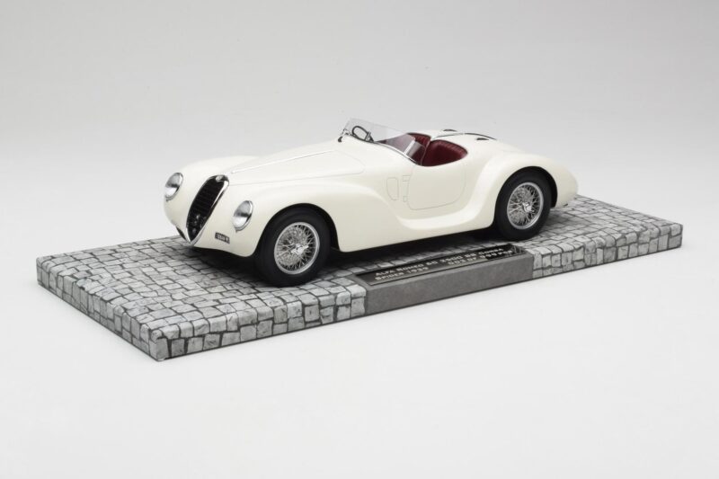 Alfa Romeo 6C 2500 SS Corsa Spider Wit Minichamps 1:18 107120232 Hars