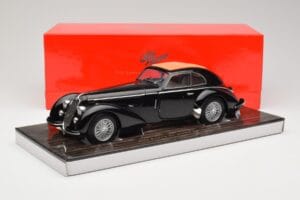 Alfa Romeo 8C 2900B Lungo Zwart Minichamps 1:18 100120421 Metaal — afbeelding 8 van 8