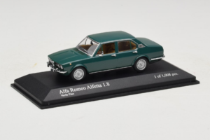 Alfa Romeo Alfetta 1.8 Groen Minichamps 1:43 400120204 Metaal — afbeelding 2 van 4