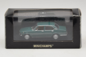 Alfa Romeo Alfetta 1.8 Groen Minichamps 1:43 400120204 Metaal — afbeelding 4 van 4