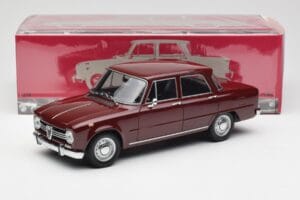 Alfa Romeo Giulia 1300 Donkerrood Minichamps 1:18 180120906 Metaal — afbeelding 8 van 8