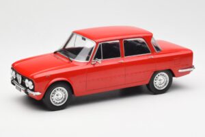 Alfa Romeo Giulia Nuova Super Rood MCG 1:18 MCG18145 Metaal