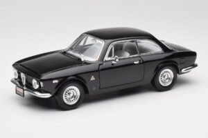 Alfa Romeo Giulia Sprint GTA Zwart Road Signature 1:18 92348 Metaal