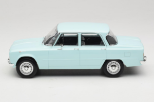 Alfa Romeo Giulia TI 105 Sky Blue Norev 1:18 187974 Metaal — afbeelding 4 van 7