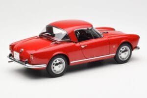 Alfa Romeo Giulietta 1300 Spider Rood AUTOart 1:18 70157 Metaal — afbeelding 3 van 8