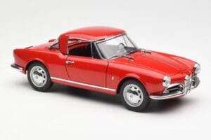 Alfa Romeo Giulietta 1300 Spider Rood AUTOart 1:18 70157 Metaal — afbeelding 6 van 8