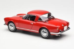 Alfa Romeo Giulietta 1300 Spider Rood AUTOart 1:18 70157 Metaal — afbeelding 7 van 8