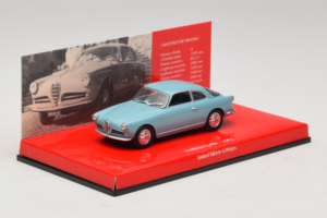 Alfa Romeo Giulietta Sprint Lichtblauw Minichamps 1:43 403120403 Metaal — afbeelding 2 van 4