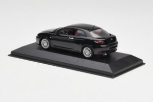 Alfa Romeo GT Zwart Minichamps 1:43 400120320 Metaal — afbeelding 3 van 4