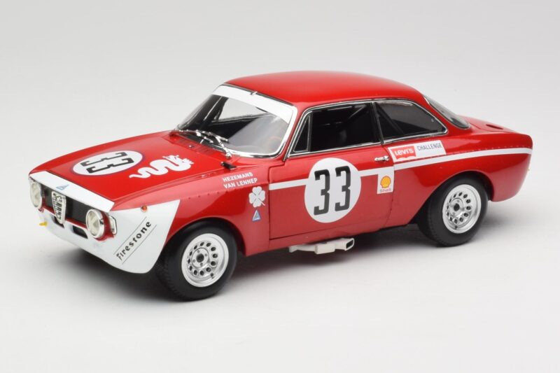 Alfa Romeo GTA 1300 Junior #33 T. Hezemans / G. van Lennep Hezemans Jarama 1972 Minichamps 1:18 100721233 Metaal