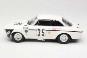 Alfa Romeo GTA 1300 Junior #35 C. Colzani / Pooky / G. Venturi 4 Hours of Jarama 1972 Minichamps 1:18 155721235 Metaal — afbeelding 3 van 6