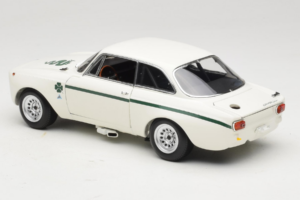 Alfa Romeo GTA 1300 Junior Wit Minichamps 1:18 100120501 Metaal — afbeelding 7 van 8