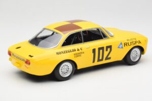 Alfa Romeo GTA 1300 #102 Squadra Corse R. Zanetti / M. Ruspa / Monzeglio Targa Florio 1971 Minichamps 1:18 155711202 Metaal — afbeelding 2 van 6
