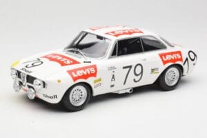 Alfa Romeo GTA 1300 #79 H. Rubens / C. Van Ryn 24 Hours of Spa 1971 Minichamps 1:18 155711279 Metaal