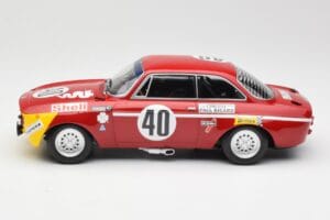 Alfa Romeo GTA 1300 #83 Autodelta C. Facetti / S. Truci 24 Hours of Spa 1972 Minichamps 1:18 155722283 Metaal — afbeelding 3 van 6
