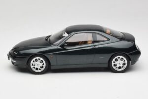 Alfa Romeo GTV 916 Coventry Green Metallic Norev 1:18 187842 Metaal — afbeelding 3 van 6
