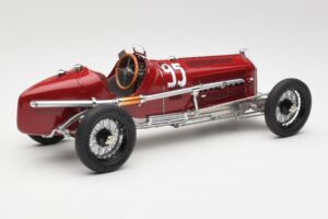 Alfa Romeo P3 #95 R. Caracciola Klausen Pass Hillclimb Winner 1932 CMC 1:18 M-224 Metaal — afbeelding 2 van 6
