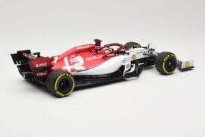 Alfa Romeo Racing C38 #7 K. Raikkonen F1 2019 Minichamps 1:18 110190007 Metaal — afbeelding 2 van 6