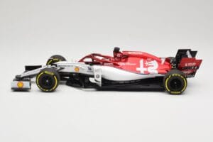 Alfa Romeo Racing C38 #7 K. Raikkonen F1 2019 Minichamps 1:18 110190007 Metaal — afbeelding 3 van 6