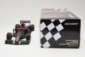 Alfa Romeo Racing C38 #7 K. Raikkonen Valentine's Day Livery Shakedown Fiorano 14th February 2019 Minichamps 1:18 110199907 M — afbeelding 6 van 6