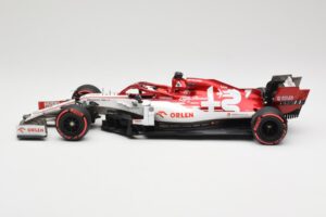 Alfa Romeo Racing C39 #7 K. Raikkonen Styrian GP 2020 Minichamps 1:18 110200207 Metaal — afbeelding 3 van 6