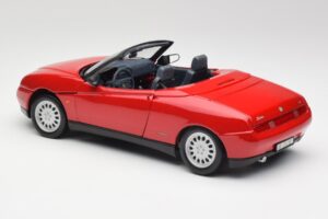 Alfa Romeo Spider 916 Alfa Rood Maisto 1:18 50278 Metaal — afbeelding 7 van 8