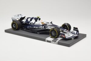 AlphaTauri AT03 #22 Y. Tsunoda Bahrain GP 2022 Minichamps 1:18 117220122 Metaal — afbeelding 4 van 6