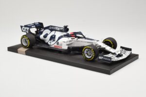 AlphaTauri Honda AT01 #26 D. Kvyat Italian GP 2020 Minichamps 1:18 117200826 Metaal — afbeelding 4 van 6