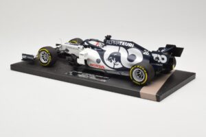 AlphaTauri Honda AT01 #26 D. Kvyat Italian GP 2020 Minichamps 1:18 117200826 Metaal — afbeelding 5 van 6