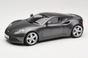 Artega GT Grey Metallic Revell 1:18 09024 Metaal