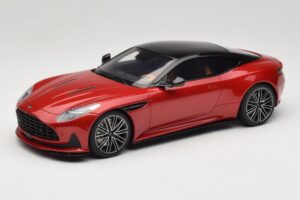 Aston Martin DB12 Hyper Red GT Spirit 1:18 GT936 Hars