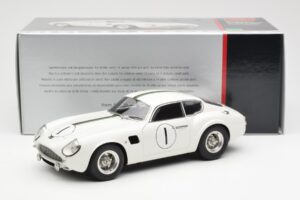Aston Martin DB4 GT Zagato #1 24 Hours of Le Mans 1961 CMC 1:18 M-139 Metaal — afbeelding 6 van 6